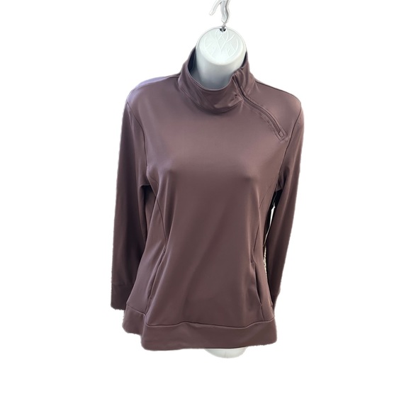 Balance Collection top- NWT - Picture 1 of 6